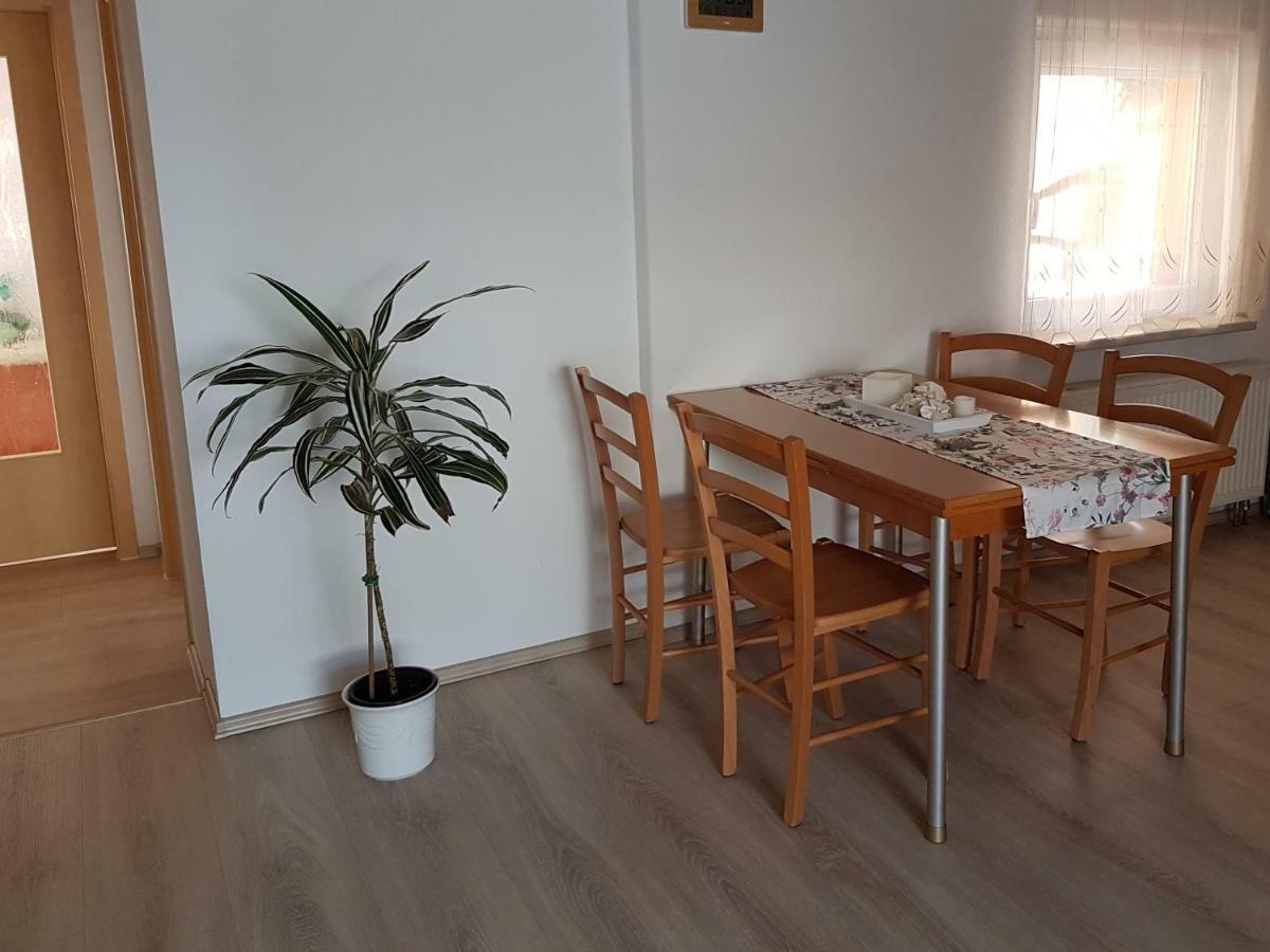 Ferienwohnung Hahn Neuzelle Exterior foto